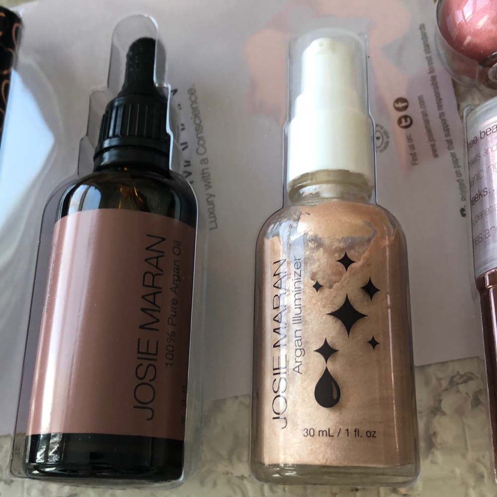 Josie Maran natural beauty Argan collection - Picture 4 of 8